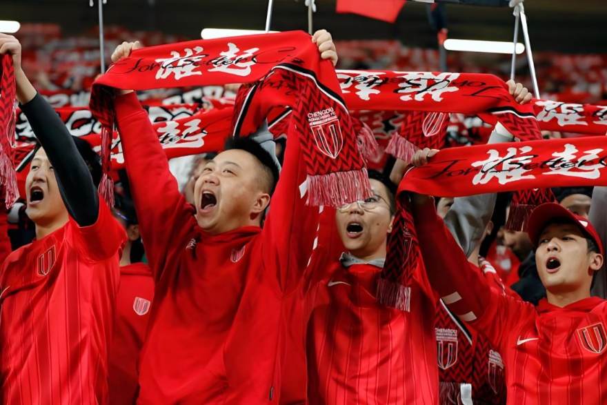 电竞季后赛四强出炉，EDG 与 JDG 会师上半区
